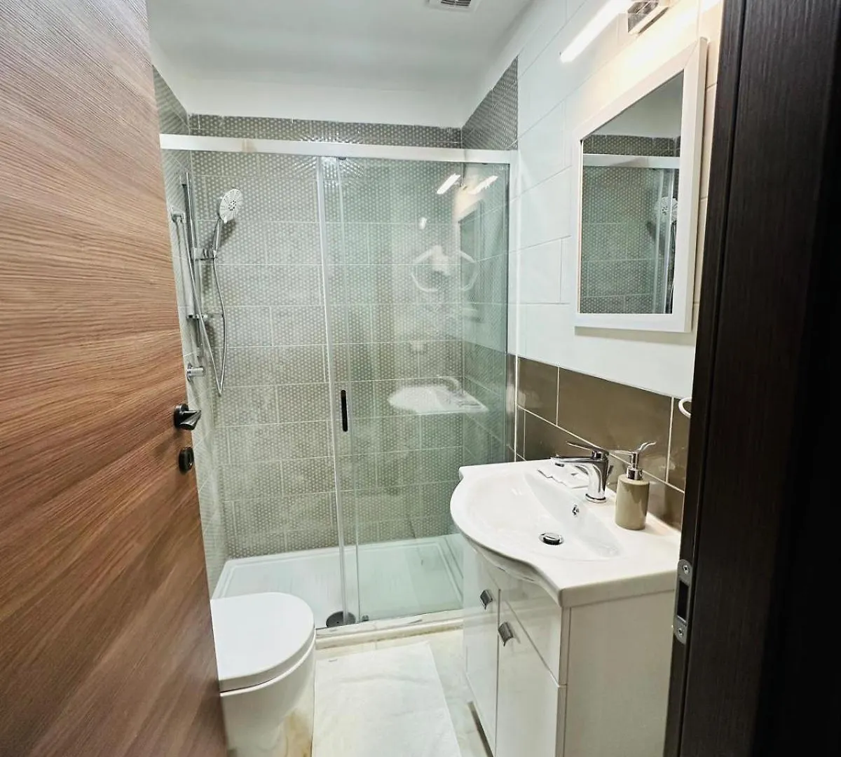 Bed & Breakfast Viktoria House Rome Bed and Breakfast