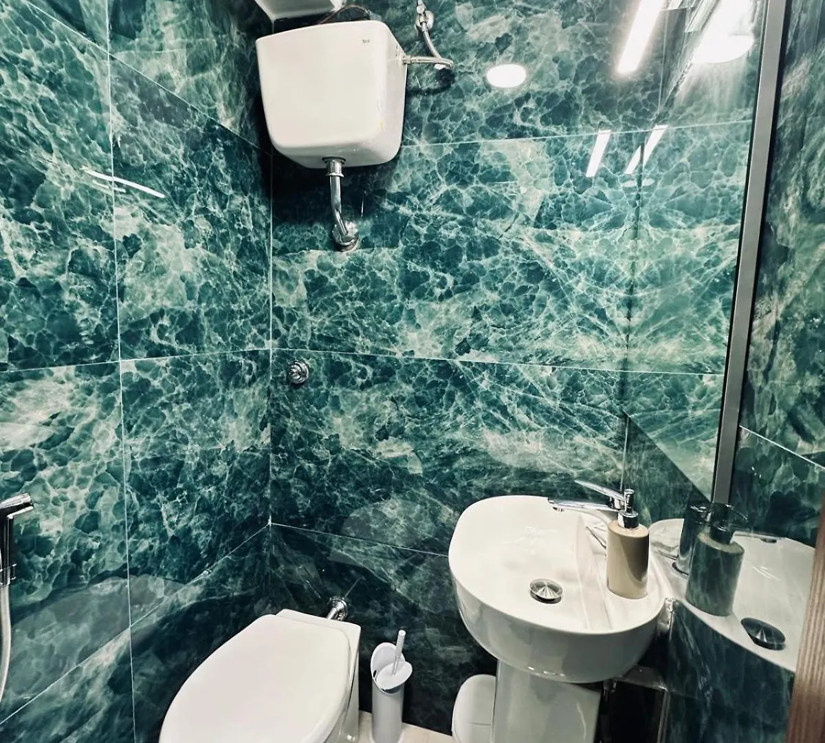 Viktoria House Rome Bed & Breakfast