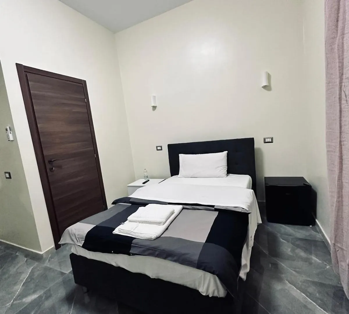 Viktoria House Rome Bed & Breakfast Italy