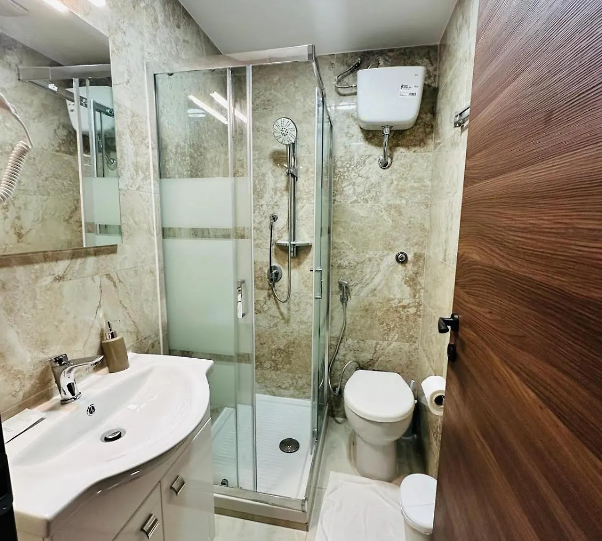 Viktoria House Rome Bed & Breakfast