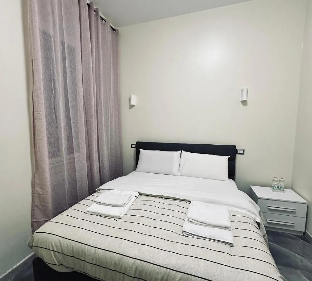 Viktoria House Rome Bed & Breakfast Italy