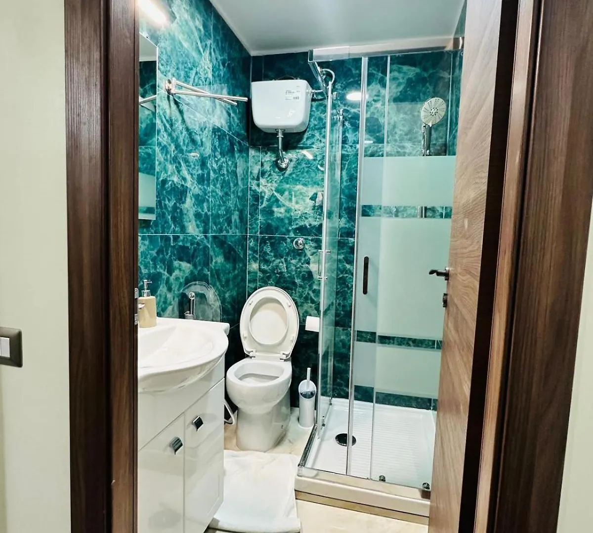 Viktoria House Rome Bed & Breakfast